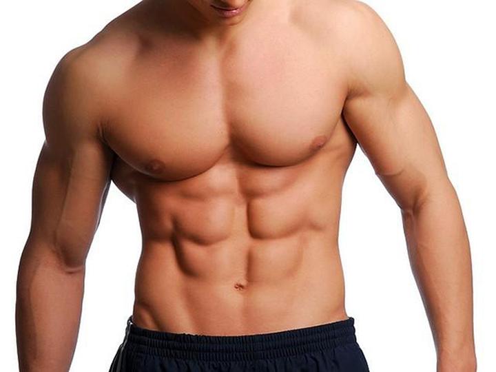 Jak efektywnie zwiększyć masę mięśniową: naturalne metody versus sterydy