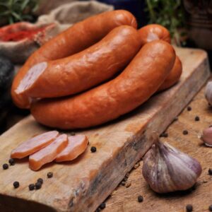 Jakie są kalorie w kiełbasie śląskiej? Sprawdź, ile rzeczywiście ma!