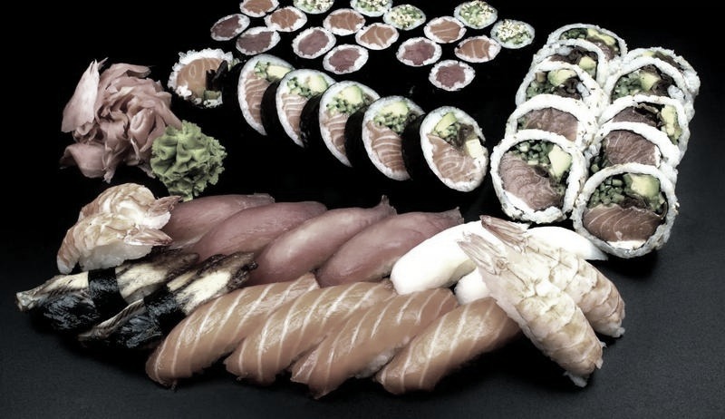 Czy sushi rzeczywiście sprzyja tyciu? Odkrywamy prawdę o tej popularnej potrawie